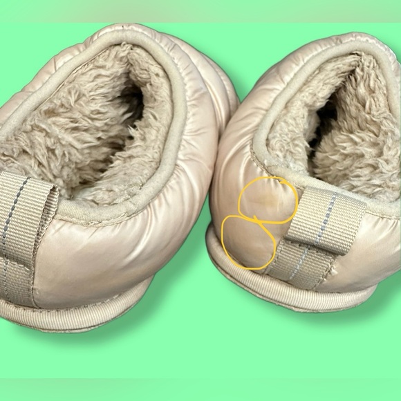 Women’s SOREL Hadley Puffer Faux Fur Lined Slippers Sz 7 - Picture 3 of 6